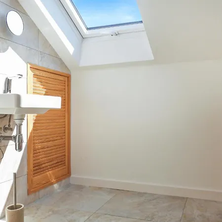 Awesome In Sulomino With Kitchen *