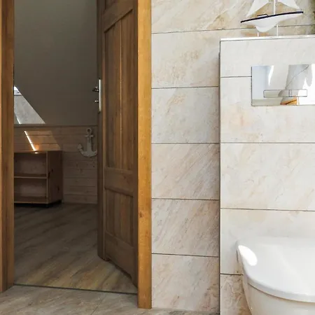 Semesterbostad Awesome In Sulomino With Kitchen Dargobądz