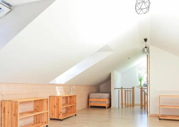 Awesome In Sulomino With Kitchen Сasa de vacaciones Dargobądz